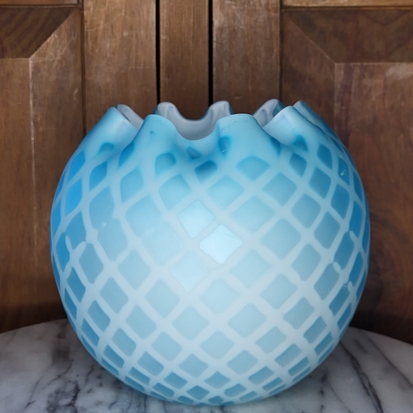 Antique Glass Rose Vase - Picture 9 of 15